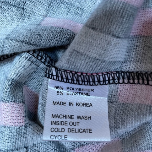 Tracy Negoshian bodycon dress. Pink, black gray geometric print. Small. - Picture 6 of 6